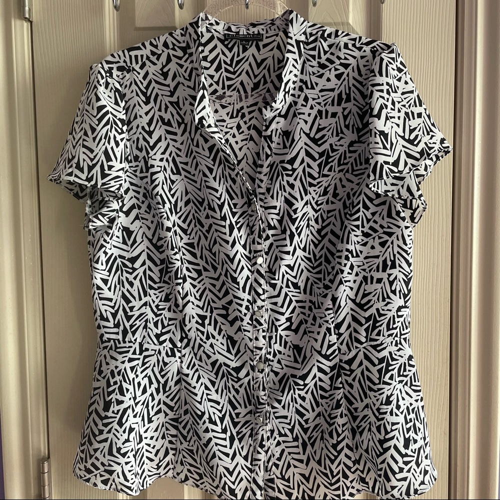 Attractive Top in Animal Print